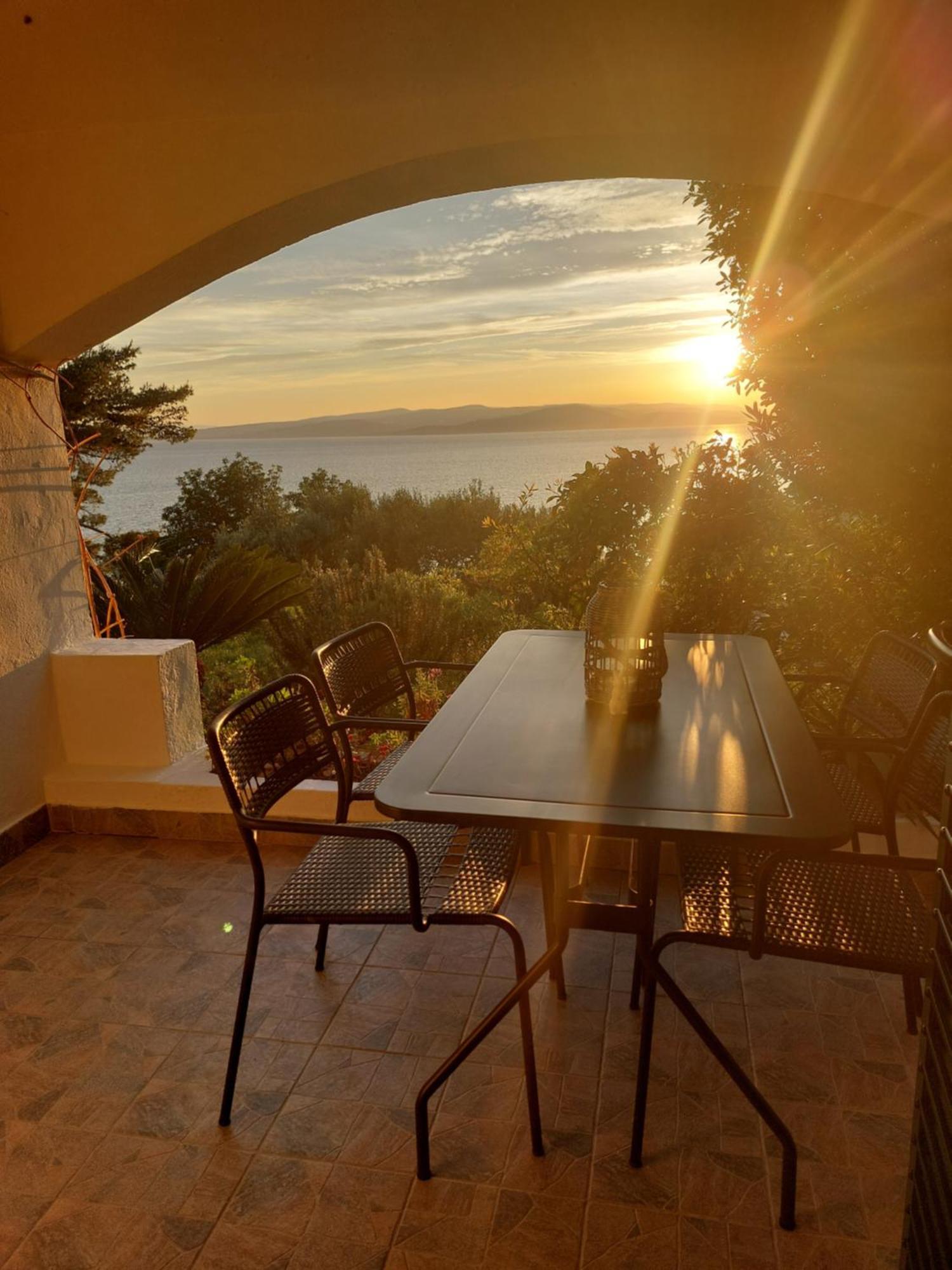 Villa Bratus โพรไมนา ภายนอก รูปภาพ